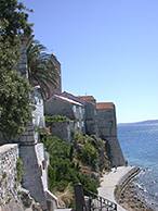 Rabwall.jpg (7645 bytes)