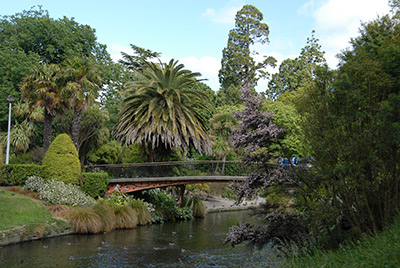 christchurch_bridge_along_the_avon_river2