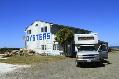 Umpqua oyster building