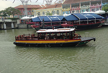 Singapore River Bumboat