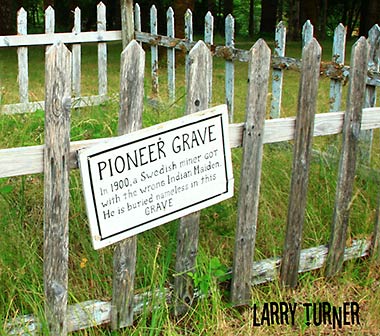 Rogue River grave