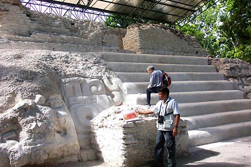 Guatemala el Mirador Jaguar Paw Temple
