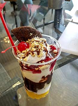 Mammoth Resort hot fudge sundae at Fun Shop