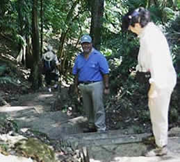 Guatemala, Aguateca access trail