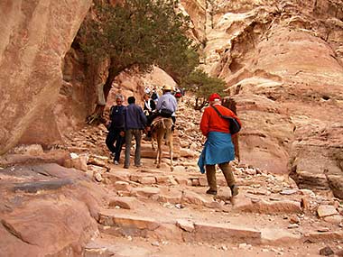 Petra, Climbing to the Monastery