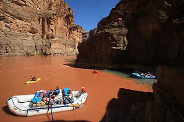 Rafting the Grand Canyon, side canyons