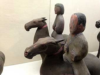 Jingzhou Museum horse figurines