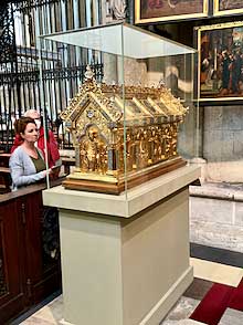 Cologne Cathedral Shrine of the Three Kings.