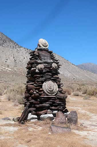 Nevada road to nowhere Guru Road/Dooby Lane , honoring Aphrodite