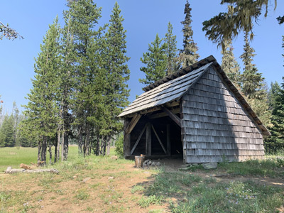 McKenzie River, Oregon, Hand Lake Shelter