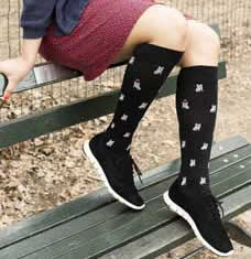 Compression knee socks