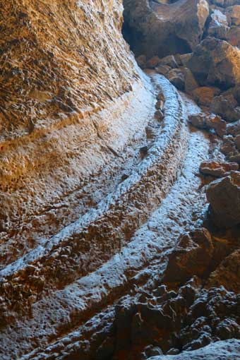 lava-beds-national-monument-lava-benches-inside-several-caves