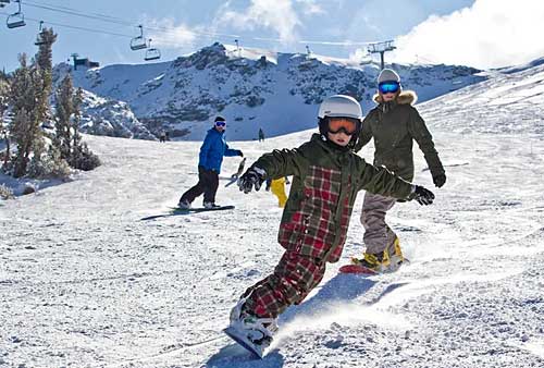 Family snowboarding