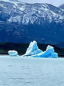Patagonia, Lago Argentino Iceburg