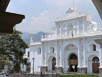 San Josef Cathedral (Antigua Cathedral)