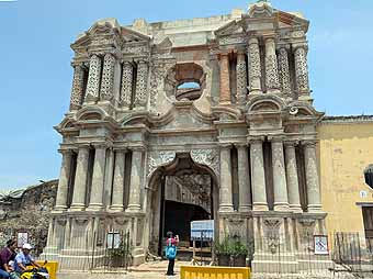 Antigua, Nuestra Senora del Carmen Church