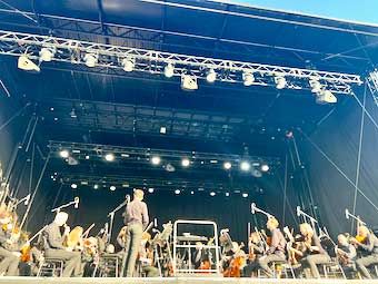 Ulm - Wiener Symphoniker on stage in the Münsterplatz