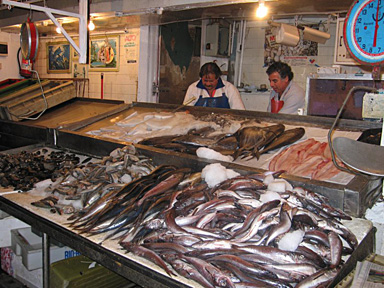 Santiago fish market