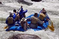 Rafting Blossom Bar on the Rogue River