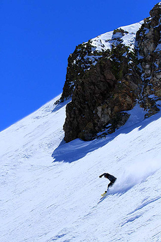 Skiing Mammoth Mountain