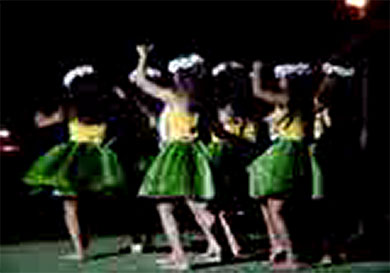 OLD LAHAINA HULA DANCERS