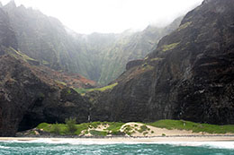 Honopu Beach