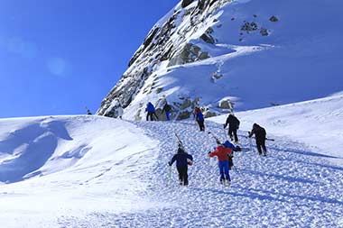 Blackcomb Bowl hike in