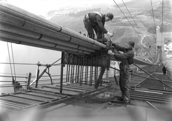 Golden Gate Bridge worker 1936