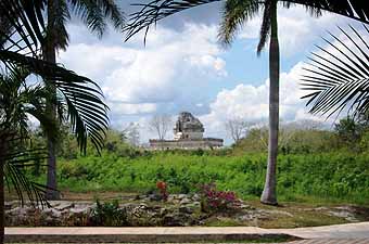 Mexico Chichen Itza el Caracol