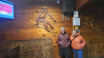 Charlies Mountain View Tavern