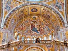 Belgrade, Temple of Saint Sava mosaics and electric candle chandeliers